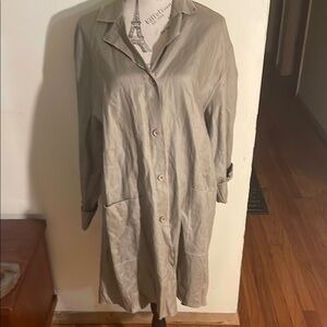 Vintage Eddie Bauer Women's Gray Jacket/Shirt